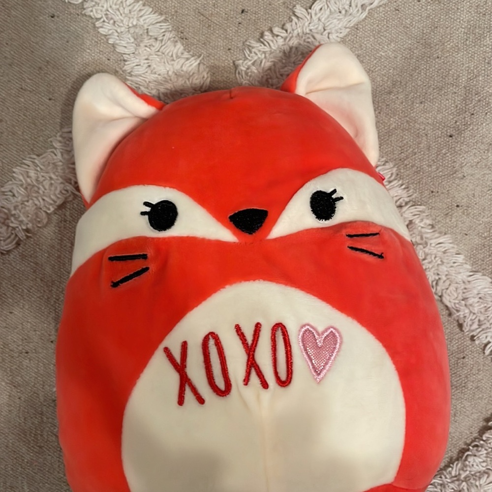 VALENTINES DAY FOX🦊💕 - Picture 2 of 5